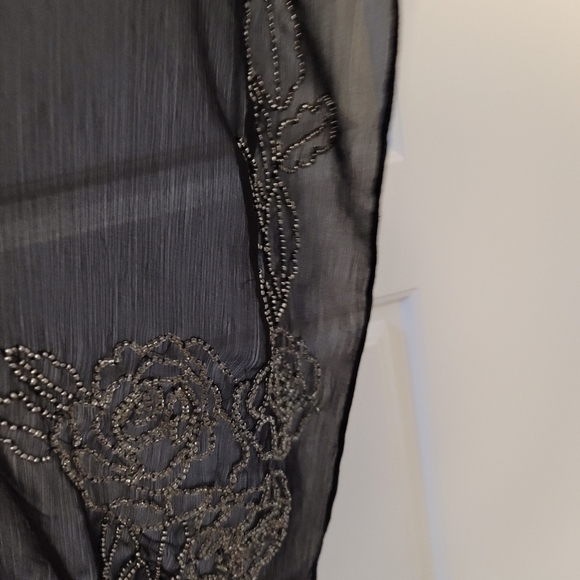 Scarves - Picture 3 of 5